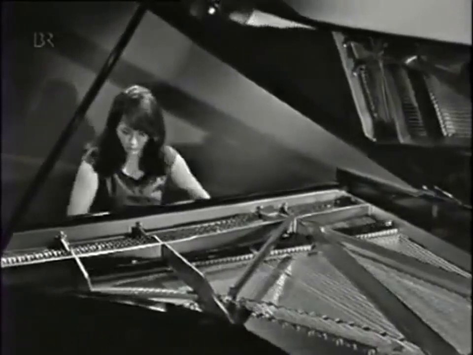 FRÉDÉRIC CHOPIN – Scherzo Nr. 2 b-Moll op. 31 (Martha Argerich 1966, HD)