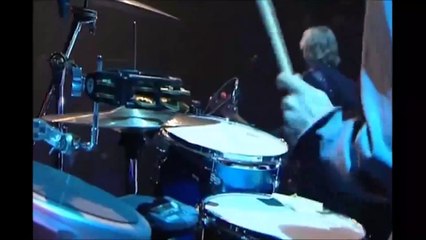 Önemli gruplarla çalan baterist Bill Rieflin, aramızdan ayrıldı