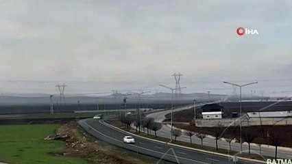 Batman’da 3 kişinin yaralandığı kaza anı mobeseye yansıdı