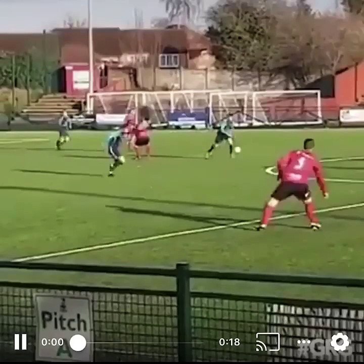 Le genre de Hors-Jeu qu'on ne peut voir qu'en District