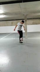 U14 - Elyas Rahal - 140 jongles en 1 minute