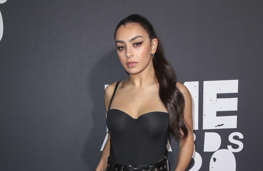 Charli XCX: Langsam kommt der Lagerkoller