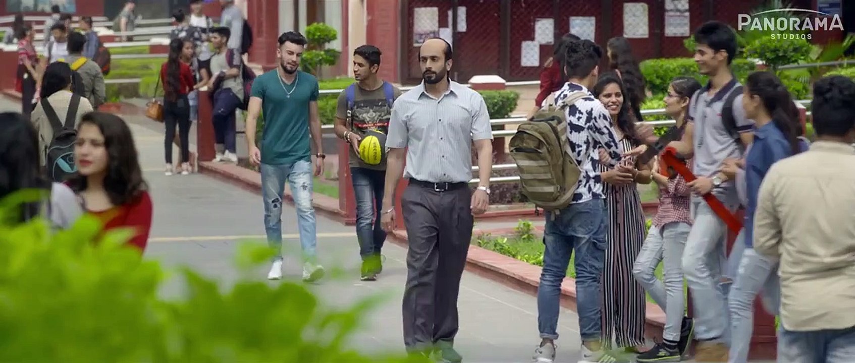 Ujda Chaman Official Trailer | Sunny Singh, Maanvi Gagroo | Abhishek Pathak | Releasing 1st November