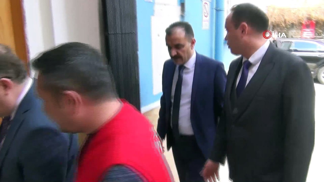 Vali Mustafa Tutulmaz Vefa Sosyal Destek Grubu’nu ziyaret etti