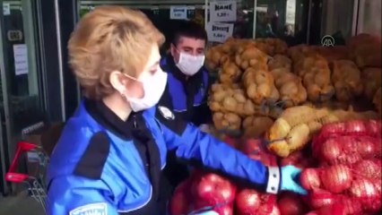 Elazığ polisi 371 yaşlının ihtiyacını karşıladı