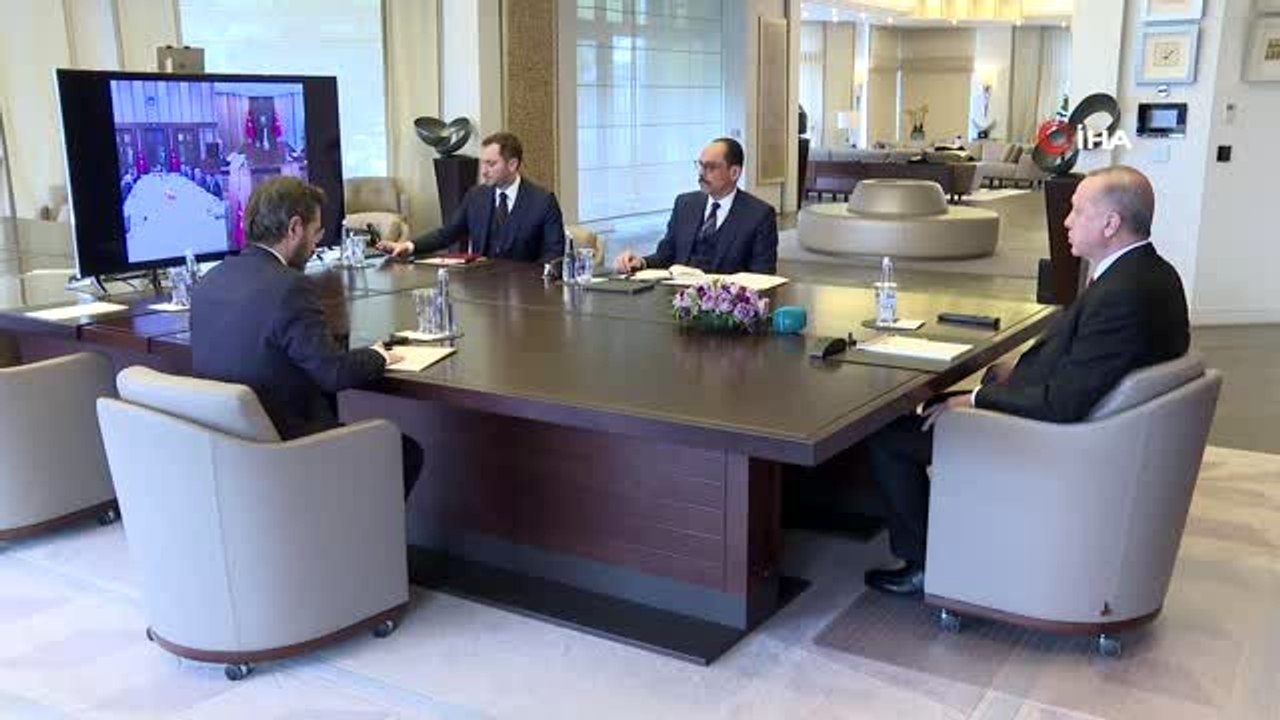 Cumhurbaşkanı Erdoğan, infaz yasasını video konferansta görüştü