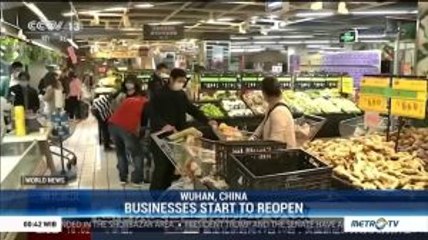 Businesses in Wuhan Start to Reopen after Lockdown
