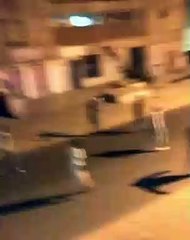 Couvre feu : Ce groupe de jeune déambule comme si de rien n'était