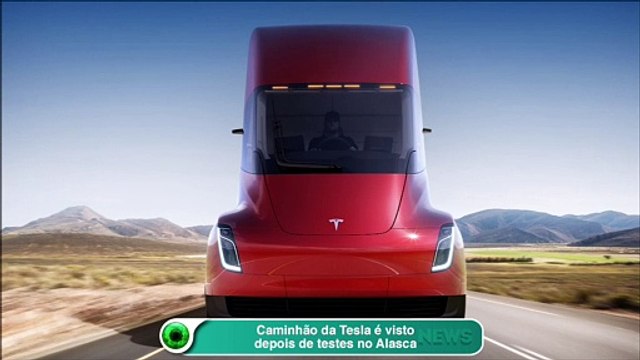 Caminhão da Tesla é visto depois de testes no Alasca