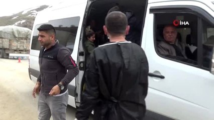 Hakkari'ye giriş yapanlar sağlık kontrolünden geçiriliyor