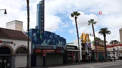 - Los Angeles'ın renkli sokakları korona salgını nedeniyle ıssız kaldı