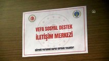 Kapaklı Belediye Başkanı Çetin, yaşlıların ihtiyaçlarını evlerine kadar götürüyor