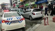 Sultanbeyli'de polisten vatandaşlara 