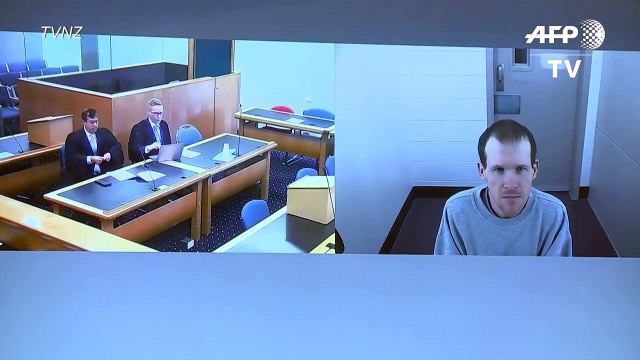 El autor de matanza en mezquitas de Nueva Zelanda sorprende declarándose culpable