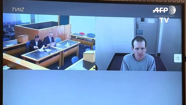 El autor de matanza en mezquitas de Nueva Zelanda sorprende declarándose culpable