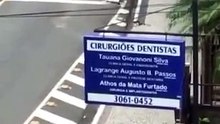 Idoso rebelde aproveita isolamento dos outros para... andar de carrinho de rolamentos!