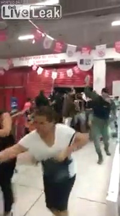 Liveleak.com - Stampede during Coronavirus panic buying