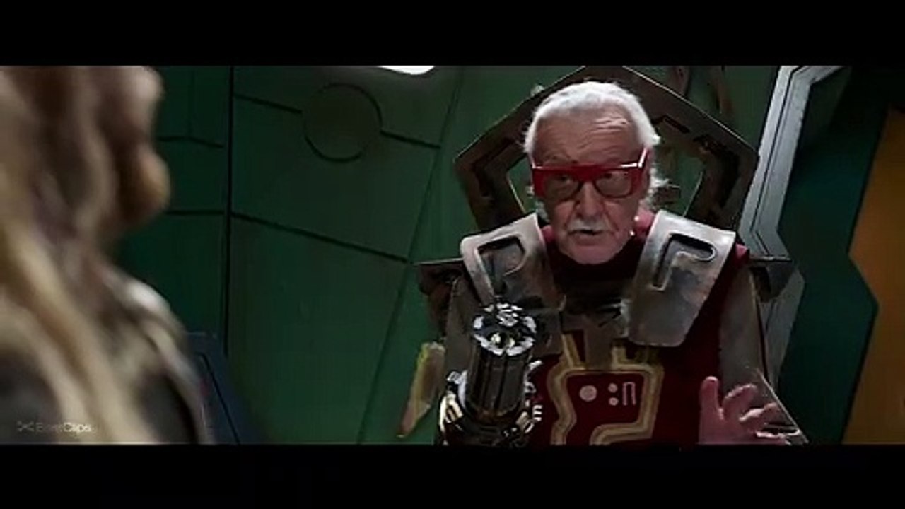 Thor's Haircut Scene -  Stan Lee Cameo - Thor Ragnarok (2017) Movie CLIP HD