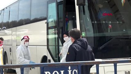 BOLU Kazakistan, Ukrayna ve Bulgaristan'dan gelen 98 kişi Bolu'da yurda yerleştirildi