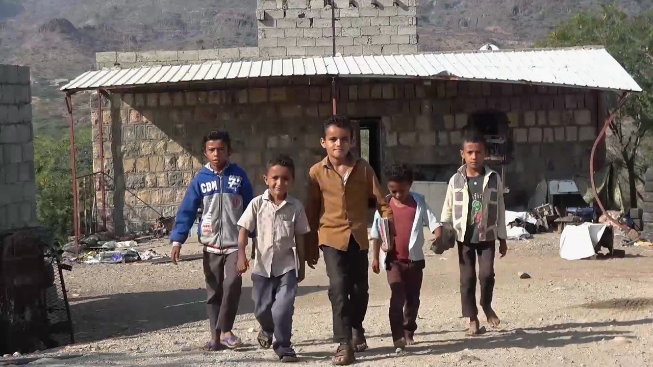 اليمن.. مليون طفل محرومون من المدارس بسبب الحرب