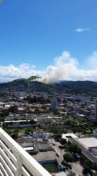 Incêndio no Parque Florestal Fradinhos, em Vitória