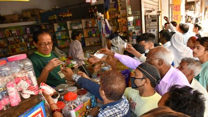Ration shops, medical stores to operate 24/7 during lockdown
