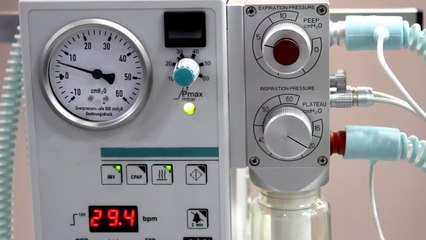 New York Hospitals Now Using One Ventilator For Two Patients