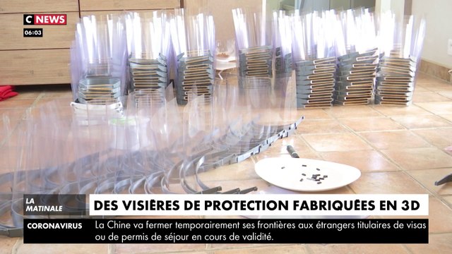 Des visières de protection fabriquées en 3D