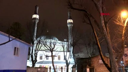 İSTANBUL-KORONAVİRÜS NEDENİYLE CAMİLERDEN DÜN AKŞAM DUA EDİLDİ