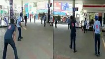 Petrol Bunk Employees In Visakhapatnam Playing Cricket During Lockdown!