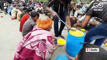 दिल्ली: शेल्टर होम में खाने की तलाश में रोज़ाना पहुंच रहे 15000 से ज़्यादा ग़रीब-मज़दूर
