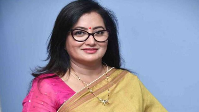 Mandya MP Sumalatha Ambareesh given 50blakhs to mandya mims