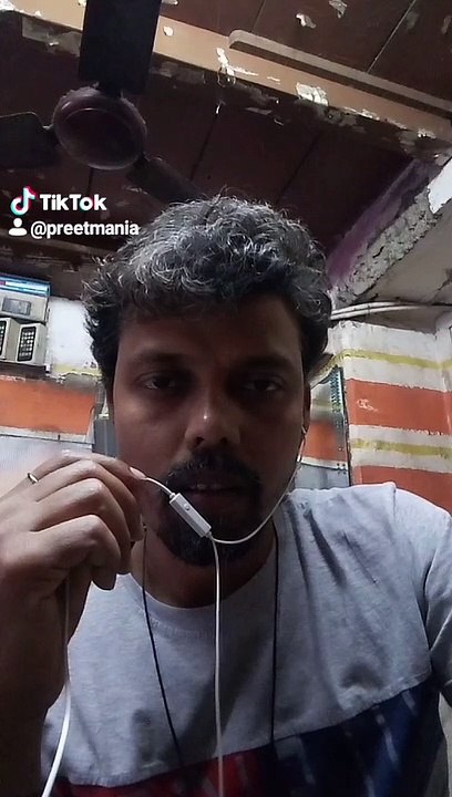 Pure world me kya chal raha hai