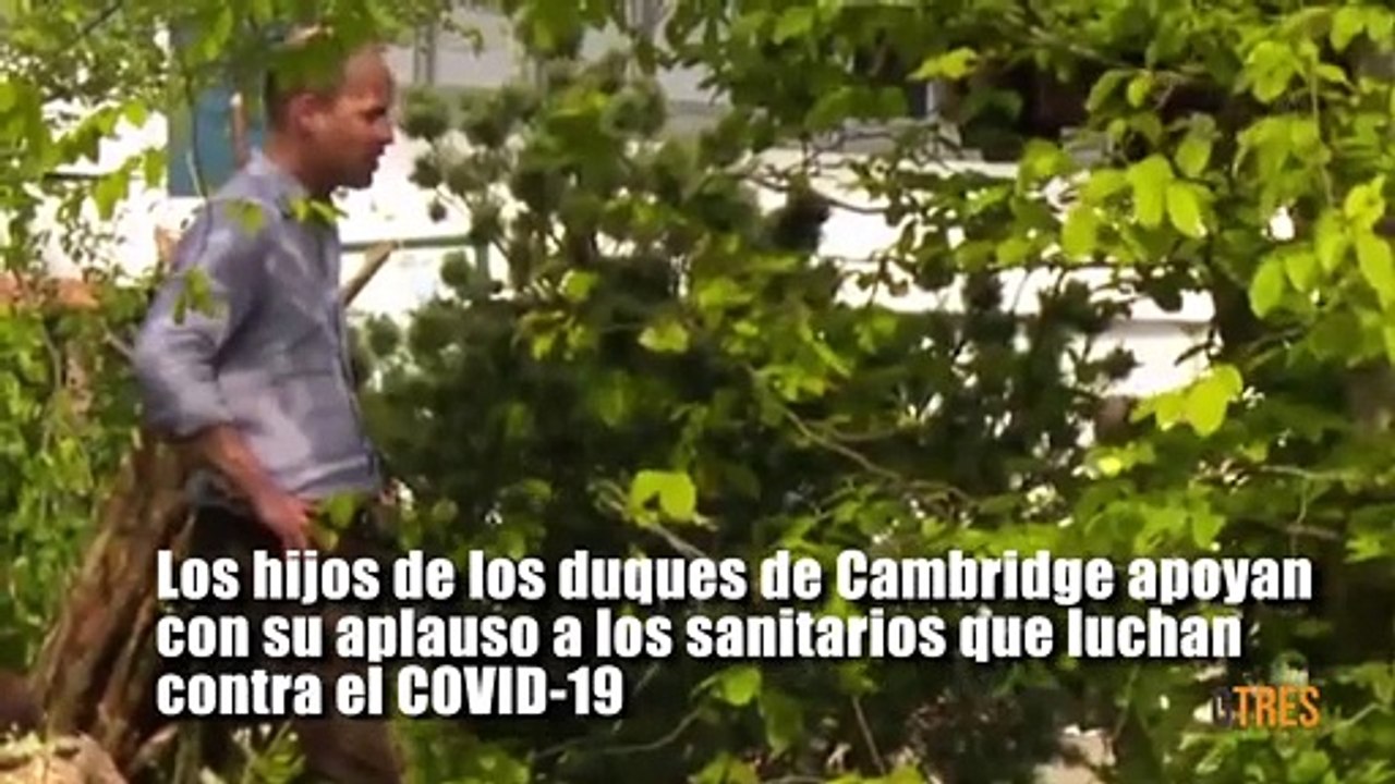 Los hijos de los duques de Cambridge se suman al aplauso a los sanitarios