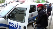Polis araçları korona virüse karşı dezenfekte edildi