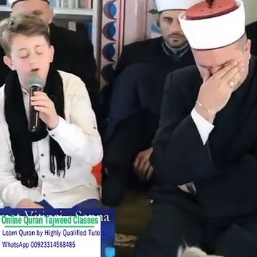 Young boy reciting darood shareef Mashallah یا_نبی_سلام_علیکَ_یا_رسول_سلام_علیکَاے_پاک_پروردگار_تجھے_تیرے_پیارے_محبوب_ﷺ_کی_آلِ_پاک_کا_واسطہ_ہم_کمزور_ہیں_ہم_پر_کرم_فرما_آمی
