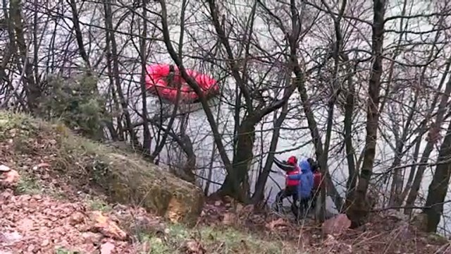 Munzur Çayı'nda kaybolan uzman çavuşu arama çalışmaları sürüyor - TUNCELİ