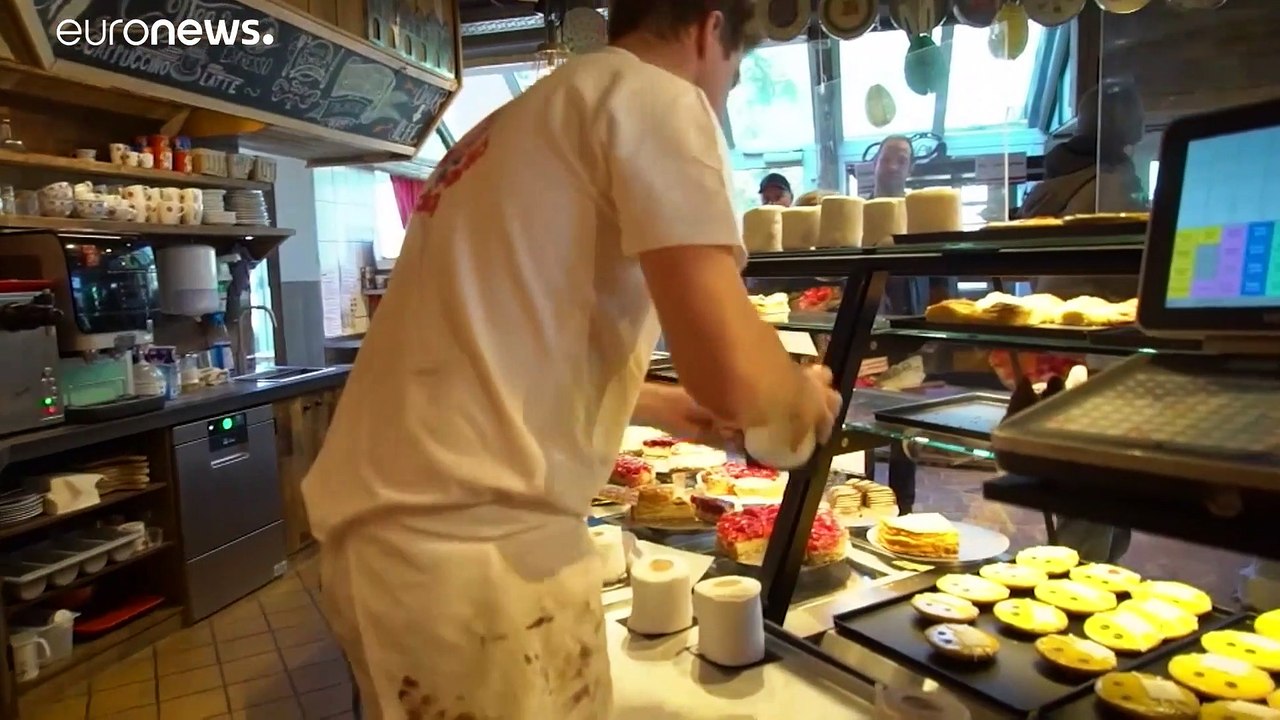 Bäckerei mit Humor: Kuchen als Klopapier