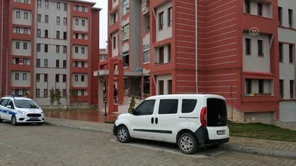 Karaman'da bir kişi, annesiyle birlikte yaşadığı evde ölü bulundu