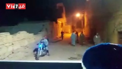سيارة بمكبرات صوت تجوب الأقصر لتعريف الأهالى تفاصيل الحظر الجمعة والسبت