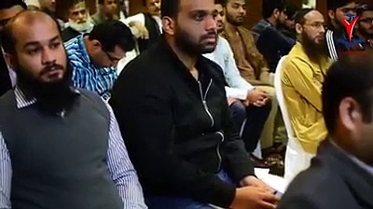 LECTURE GIVING