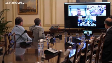 Migranten verlassen türkisch-griechisches Grenzgebiet