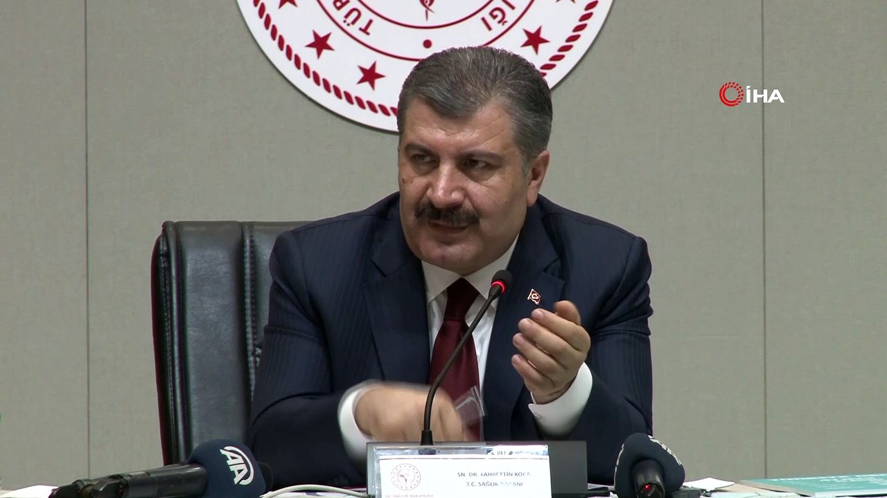 Bakan Koca: 'Eğer bu dönemde biz temas ve izolasyonu olması gereken şekilde sağlayamazsak birçok camia, birçok vatandaşımızın bu enfeksiyonu taşıması mümkün hale gelmiş olur. Bir kişide görülmesi, birçok kişiye bulaştırdığının göstergesidi