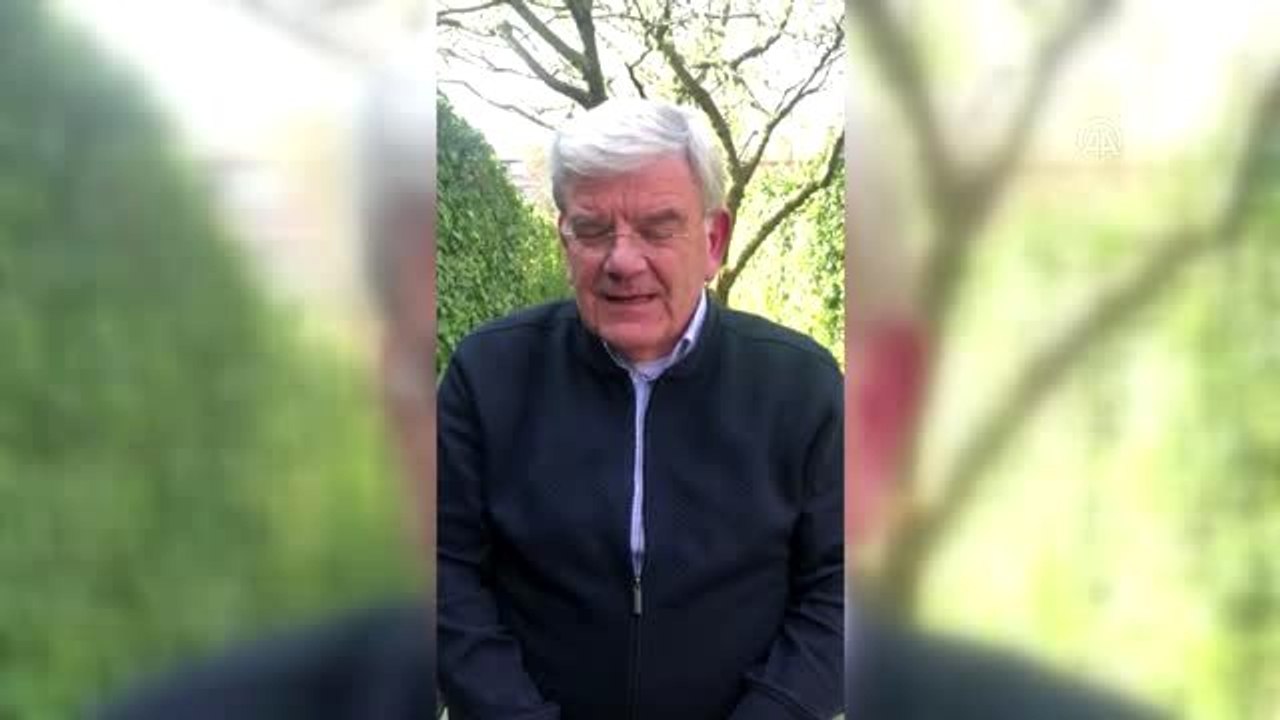 Utrecht Belediye Başkanı'ndan "Türkçe Kovid-19" mesajı