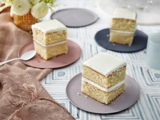 The Basic Yellow Cake Recipe You Can Memorize in Minutes