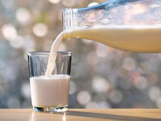How to Keep Milk Fresh For Longer