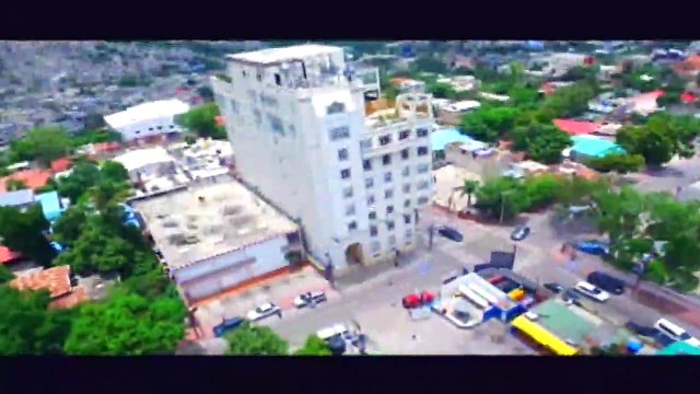 Prezidan Repiblik Jovenel Moïse andirèk Palè Nasyonal