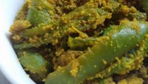 Mirch k tipore | besan mirch | instant green chilli pickle