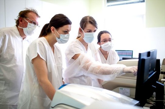 Rusya, koronavirüsü tedavi edecek ilaç geliştirdiğini duyurdu