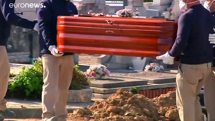 Coronavirus : avec 832 morts de plus en 24 heures, l'Espagne enregistre son pire bilan